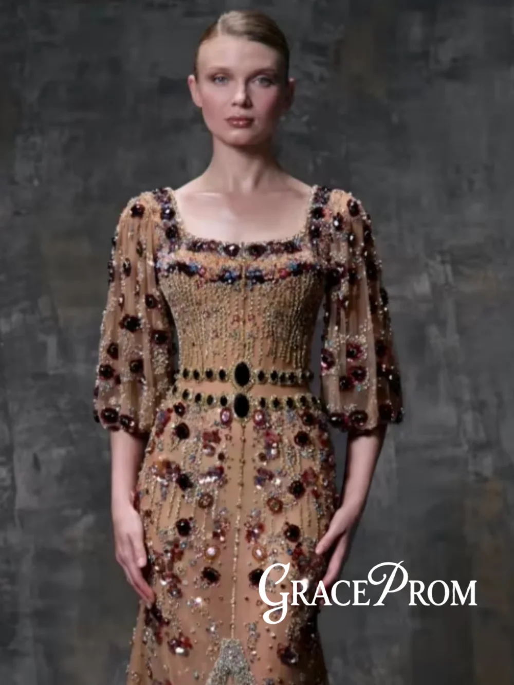 Muslim Luxurious Beaded Evening Dress Classic Square Neck Wedding Party Gowns Customized Formal Half Sleeve Banquet Gowns
Muslim Luxurious Beaded Evening Dress Classic Square Neck Wedding Party Gowns Customized Formal Half Sleeve Banquet Gowns