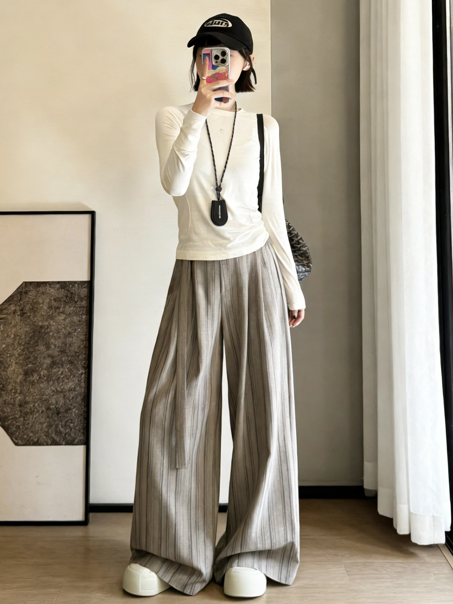 High Waist Striped Suit Wide Leg Pants Women Loose Slimming Casual Trousers Floor Length Straight Leg Pants Spring 2026
High Waist Striped Suit Wide Leg Pants Women Loose Slimming Casual Trousers Floor Length Straight Leg Pants Spring 2026