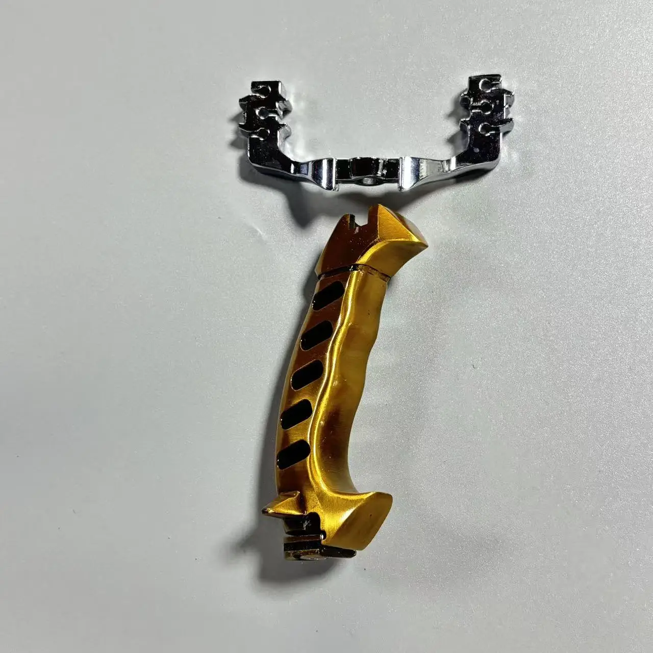 Foldable Outdoor Metal Hunting Tool, Adult Foldable Handle, Professional Camping Entertainment Accessories
Foldable Outdoor Metal Hunting Tool, Adult Foldable Handle, Professional Camping Entertainment Accessories