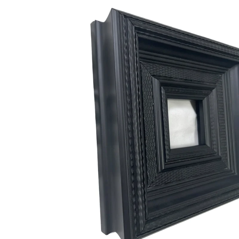 Small black frame export American style, simple solid wood retro, picture frame oil painting frame
Small black frame export American style, simple solid wood retro, picture frame oil painting frame