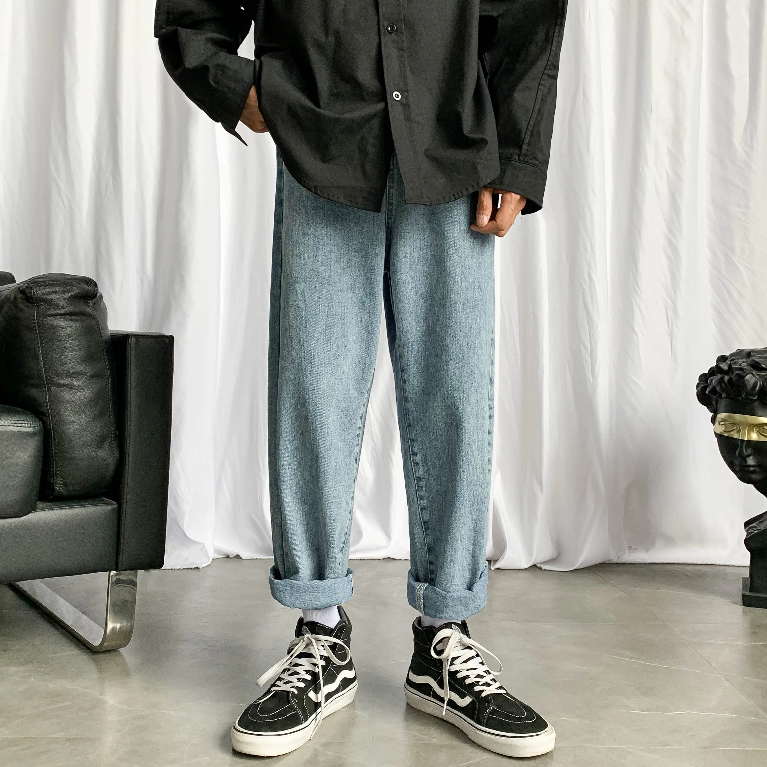 Men's New Loose Black/blue Straight Pants 2023 Spring Solid Color Casual Baggy Jeans Homme Jeans Biker Denim Trousers 2XL-S
Men's New Loose Black/blue Straight Pants 2023 Spring Solid Color Casual Baggy Jeans Homme Jeans Biker Denim Trousers 2XL-S