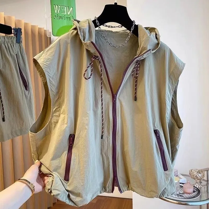 Hooded Vest Sleeveless Spring and Summer Outdoor Thin Versatile Loose Casual Quick-drying Sun Jacket
Hooded Vest Sleeveless Spring and Summer Outdoor Thin Versatile Loose Casual Quick-drying Sun Jacket
