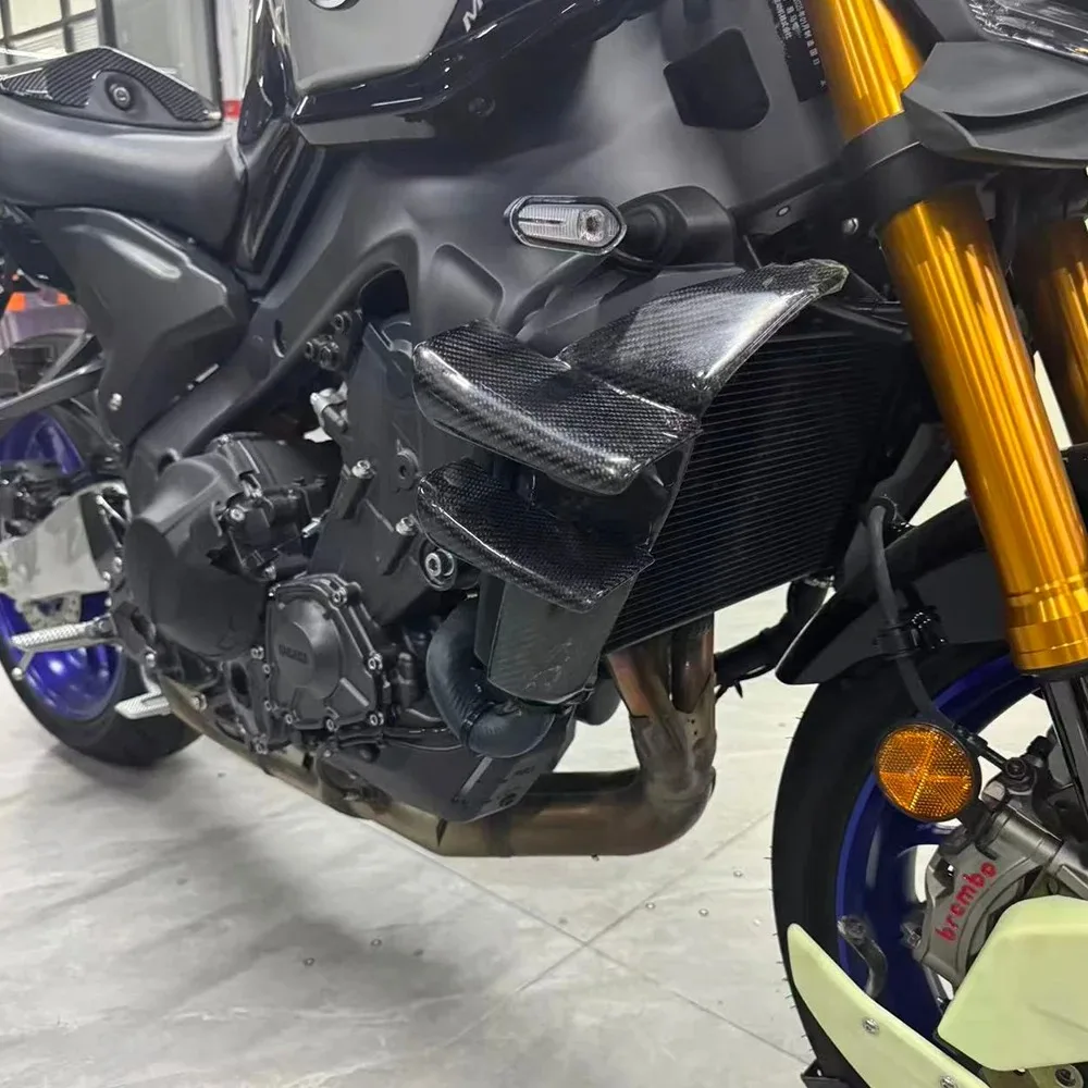 For YAMAHA MT-09 MT09 SP 2024 2025 carbon fiber Naked Front Spoiler Winglet Aerodynamic Wing Kit Spoiler Motorcycle Accessories
For YAMAHA MT-09 MT09 SP 2024 2025 carbon fiber Naked Front Spoiler Winglet Aerodynamic Wing Kit Spoiler Motorcycle Accessories