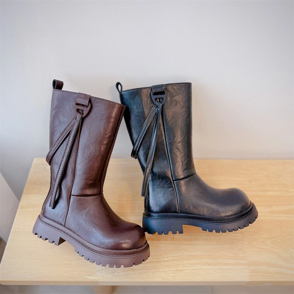 2025 Winter New Girls Velvet Leather Fashion Boots British Style Thickened Warm Girls Round Head Thick Sole Tall Knight Boots
2025 Winter New Girls Velvet Leather Fashion Boots British Style Thickened Warm Girls Round Head Thick Sole Tall Knight Boots