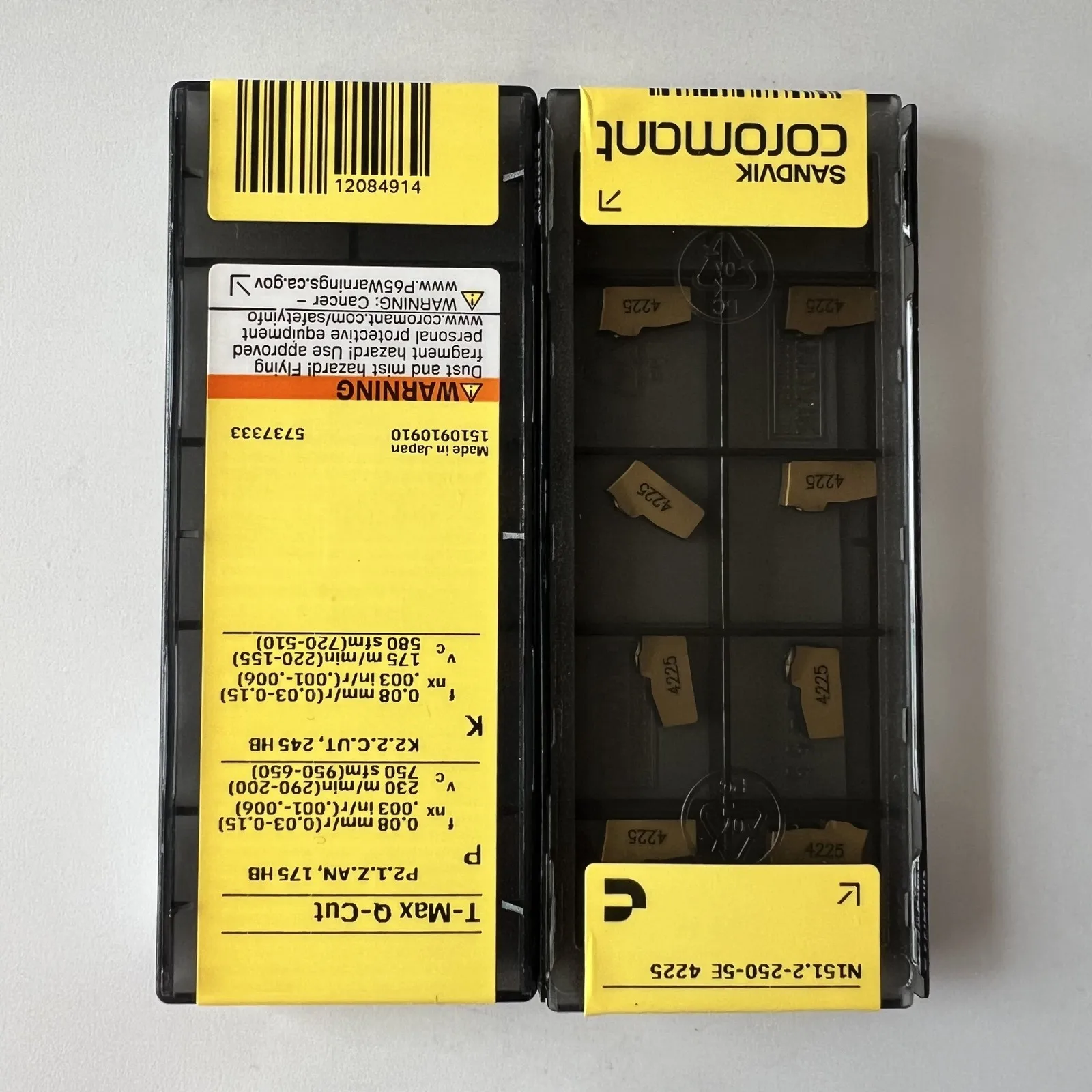 SANDVIK / N151.2-250-5E 4225 / Original Swedish hard alloy blade 10 Pcs
SANDVIK / N151.2-250-5E 4225 / Original Swedish hard alloy blade 10 Pcs