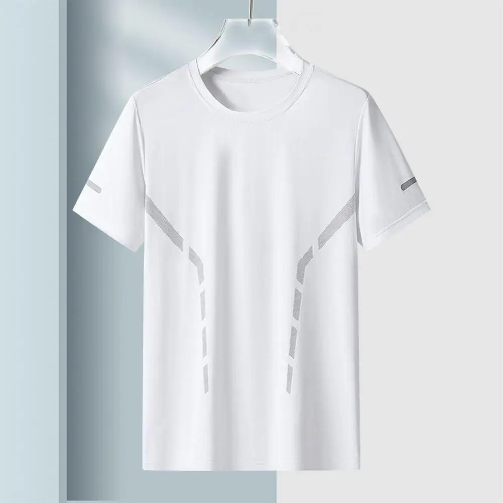 Men T-shirt Summer Ice Silk Round Neck Loose Pure Color Short Sleeves Pullover Thin Sport Fitness Top Quick-drying Male Clothes
Men T-shirt Summer Ice Silk Round Neck Loose Pure Color Short Sleeves Pullover Thin Sport Fitness Top Quick-drying Male Clothes