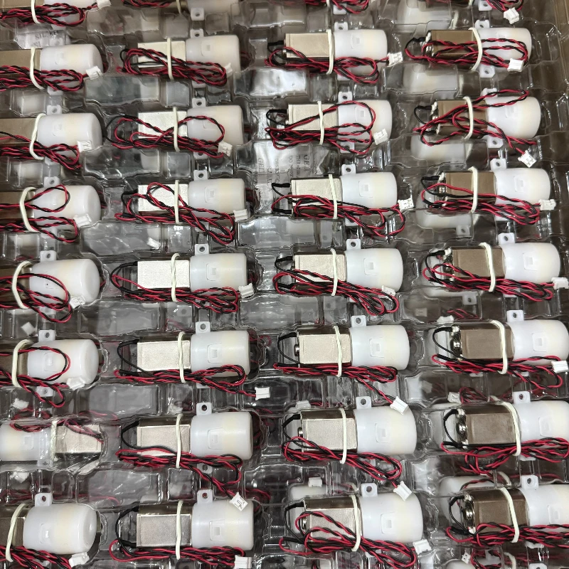 1 шт., 5 В постоянного тока, мини-перистальтический дозирующий насос для воды, коробка передач, реверсивный направление, самовсасывающий всасывающий медленный жидкостный бесшумный насос
1 шт., 5 В постоянного тока, мини-перистальтический дозирующий насос для воды, коробка передач, реверсивный направление, самовсасывающий всасывающий медленный жидкостный бесшумный насос