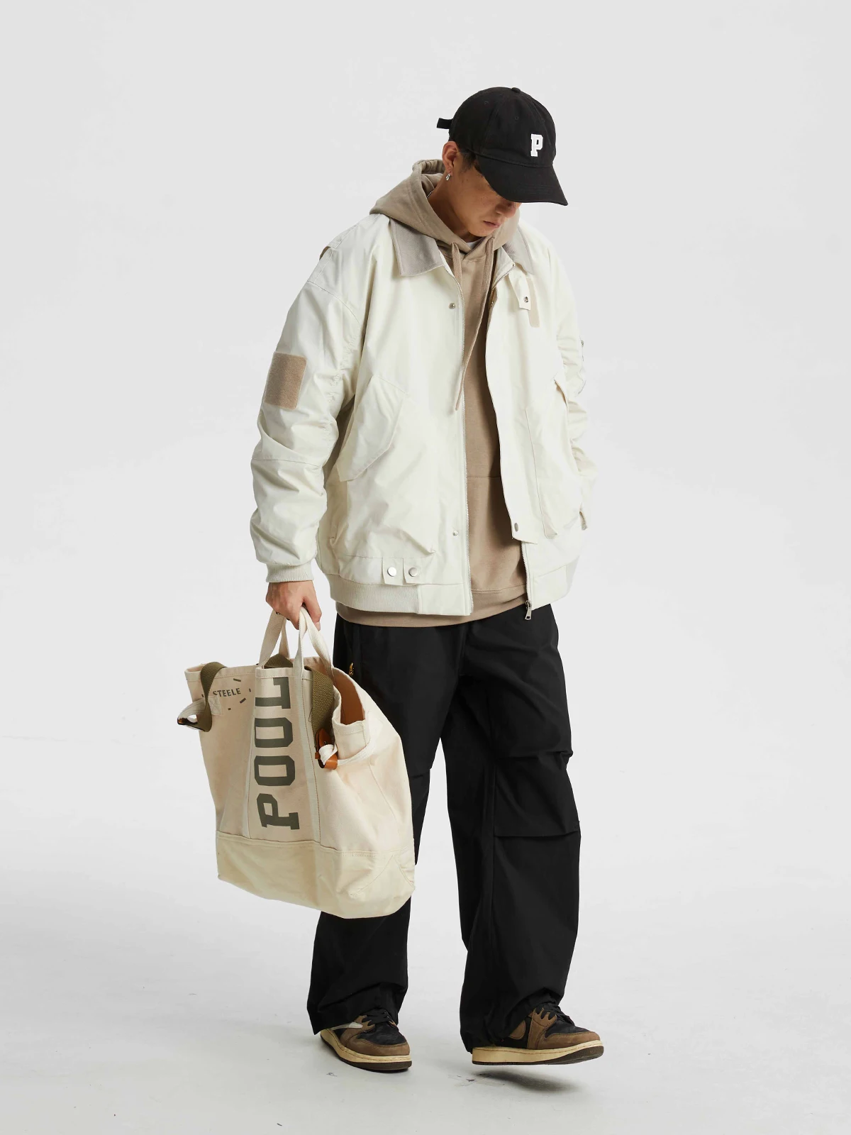 Американский ретро-пилот Jaet, мужская весенне-осенняя свободная модная универсальная спортивная рабочая одежда, верхняя одежда молодежного спорта
Американский ретро-пилот Jaet, мужская весенне-осенняя свободная модная универсальная спортивная рабочая одежда, верхняя одежда молодежного спорта