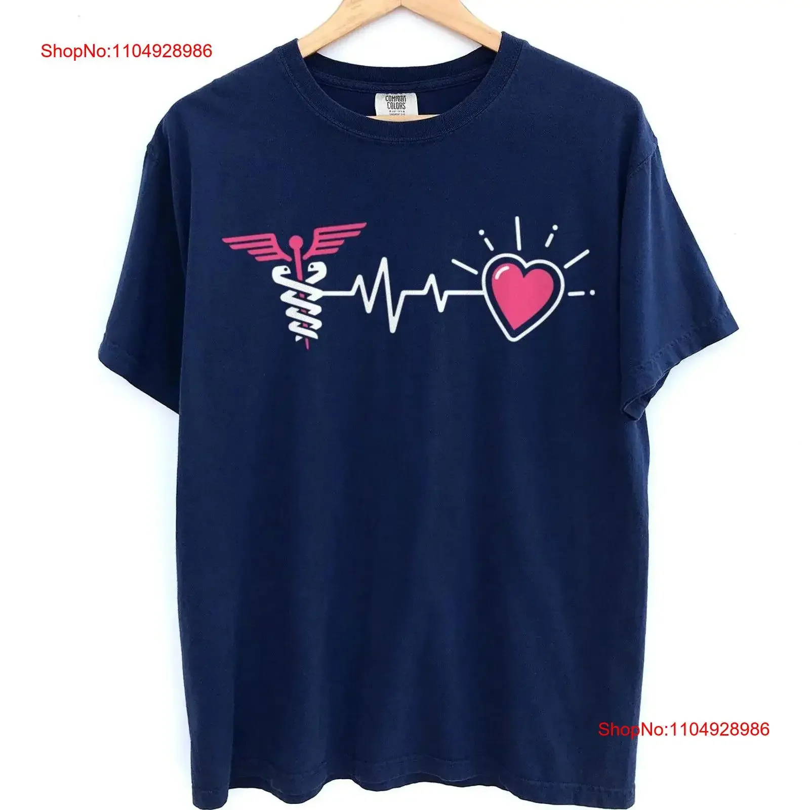 Футболка медсестры Heartbea, милая школьная футболка для здравоохранения, профессиональный подарок, юмор жизни, модный винтажный стираный унисекс, удобный, слегка
Футболка медсестры Heartbea, милая школьная футболка для здравоохранения, профессиональный подарок, юмор жизни, модный винтажный стираный унисекс, удобный, слегка