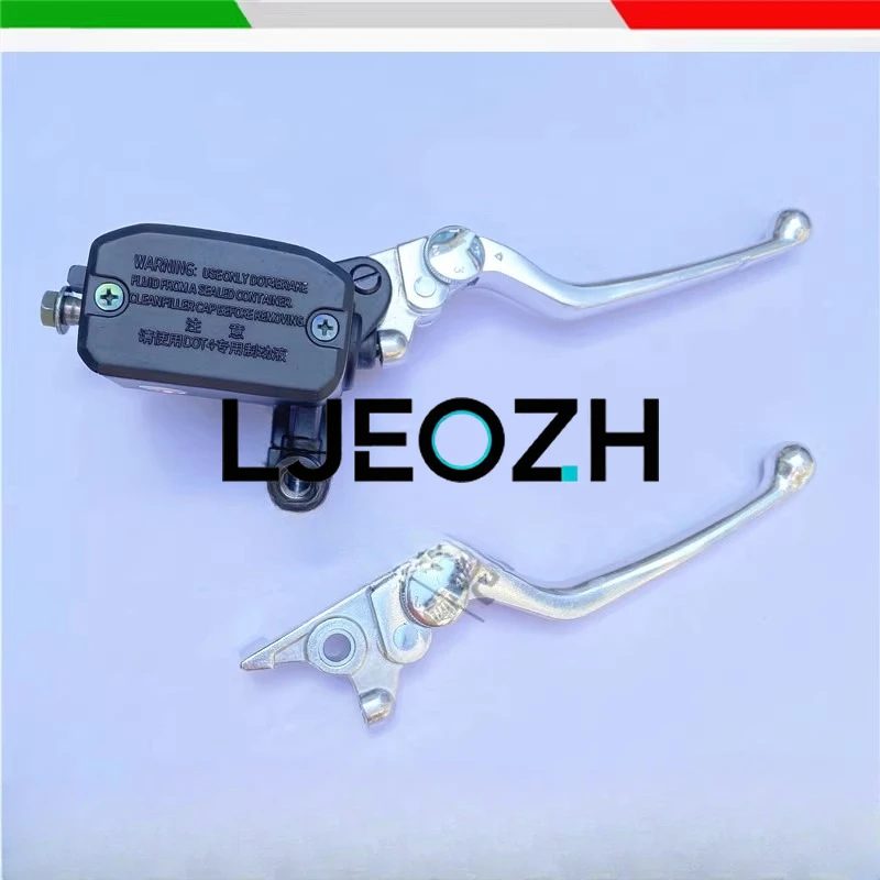 Для Benali Huanglong BJ300/600 Jinpeng 502 учитель детского сада 250 передний тормозной верхний насос тормозная ручка руля
Для Benali Huanglong BJ300/600 Jinpeng 502 учитель детского сада 250 передний тормозной верхний насос тормозная ручка руля