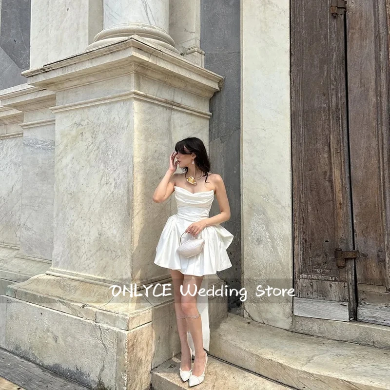 Unique Strapless Homecoming Dresses Summer Bow Dresses For Women Sleeveless A Line Graduation Formal Gowns Customized
Unique Strapless Homecoming Dresses Summer Bow Dresses For Women Sleeveless A Line Graduation Formal Gowns Customized
