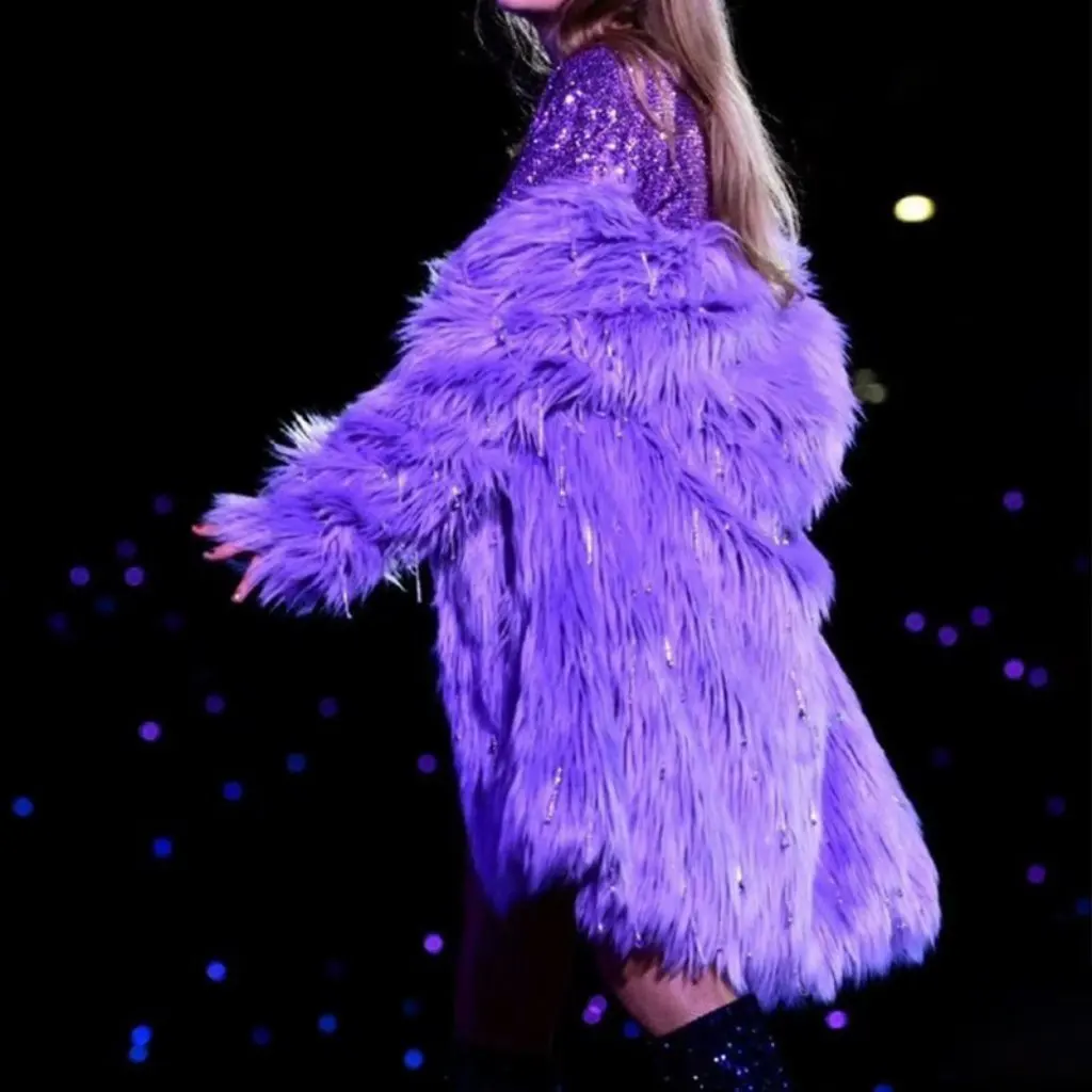 Women's Purple Imitation Fur Coat Warm Plush Outerwear for Autumn Winter European And United States Style Fashion
Women's Purple Imitation Fur Coat Warm Plush Outerwear for Autumn Winter European And United States Style Fashion