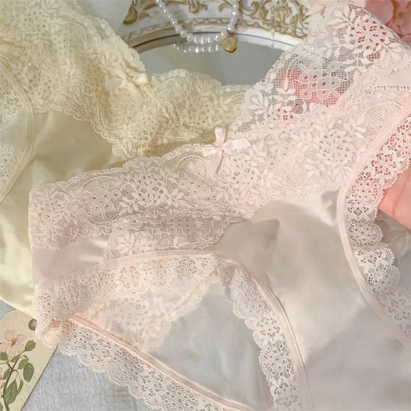 SP & CITY, французское романтическое кружевное сетчатое сексуальное женское нижнее белье, атласные полые трусики с цветочной вышивкой и бантом, дышащие мягкие трусы
SP & CITY, французское романтическое кружевное сетчатое сексуальное женское нижнее белье, атласные полые трусики с цветочной вышивкой и бантом, дышащие мягкие трусы