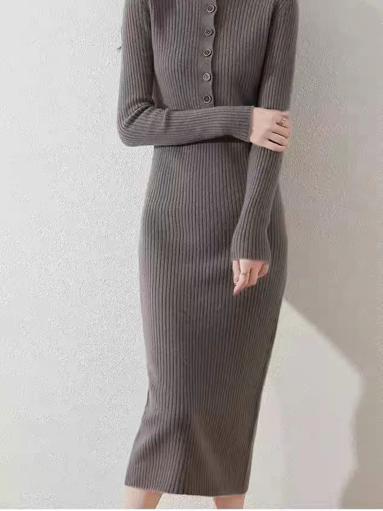 High Collar Knitted Sweater Long Skirt Women's Fashion Retro Apocalyptic Style Bodycon Maxi Skirt Winter Season Commute Style
High Collar Knitted Sweater Long Skirt Women's Fashion Retro Apocalyptic Style Bodycon Maxi Skirt Winter Season Commute Style