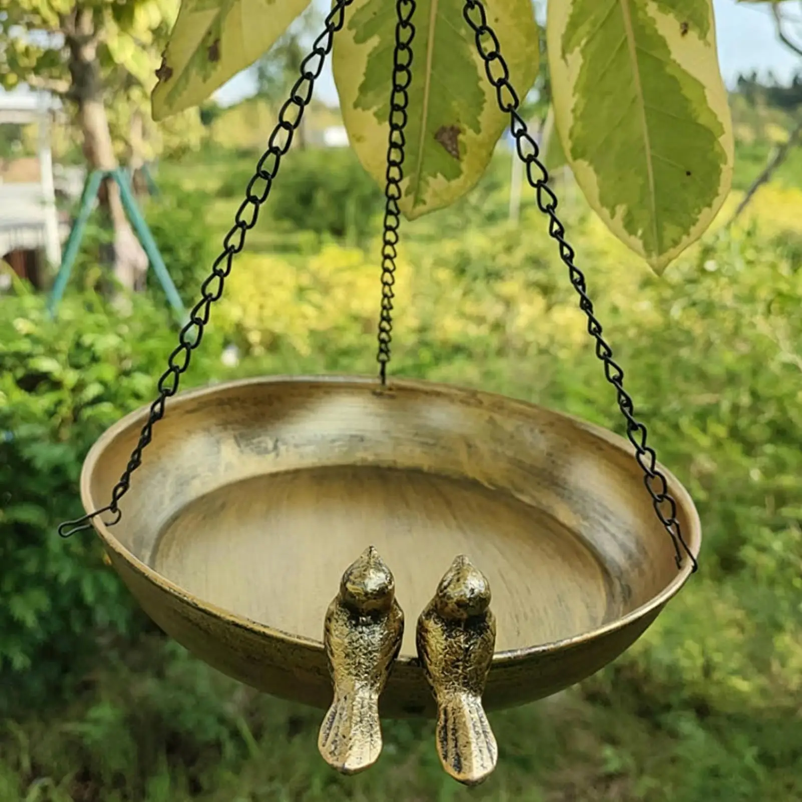 Bird Bath Vintage Metal Rustproof All-Weather Feeder Outdoor Garden Bath Bowl Feeder for Yard Patio Deck Porch Outside Backyard
Bird Bath Vintage Metal Rustproof All-Weather Feeder Outdoor Garden Bath Bowl Feeder for Yard Patio Deck Porch Outside Backyard