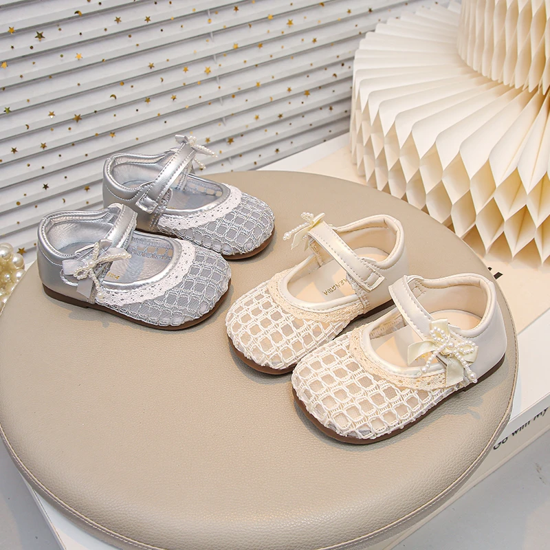Kids Casual Flats Lace Soft Sole Breathable Toddler Princess Shoes Versatile Fashion 2026 New Baby Girls Mesh Shoes Trendy
Kids Casual Flats Lace Soft Sole Breathable Toddler Princess Shoes Versatile Fashion 2026 New Baby Girls Mesh Shoes Trendy