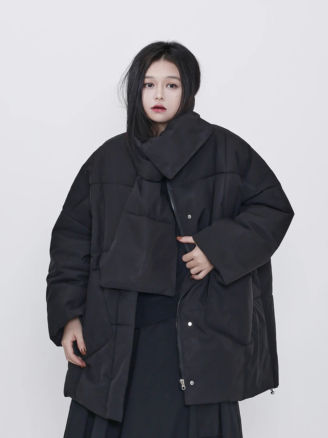 Versatile Thickened down Scarf Neck Warmer for Women Commute Style White Duck Feather Padded Jacket Outerwear New Arrival
Versatile Thickened down Scarf Neck Warmer for Women Commute Style White Duck Feather Padded Jacket Outerwear New Arrival