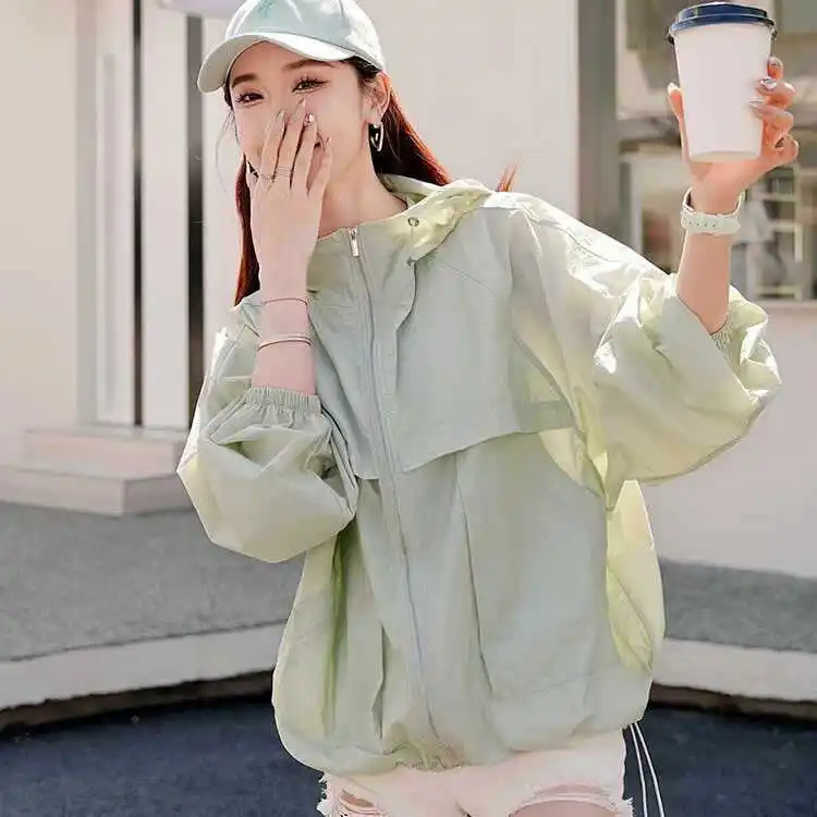 Summer New Sunscreen Clothes Women Portable Quick-drying Fashion Versatile Breathable Thin Hooded Loose Coat Female Casual Top
Summer New Sunscreen Clothes Women Portable Quick-drying Fashion Versatile Breathable Thin Hooded Loose Coat Female Casual Top