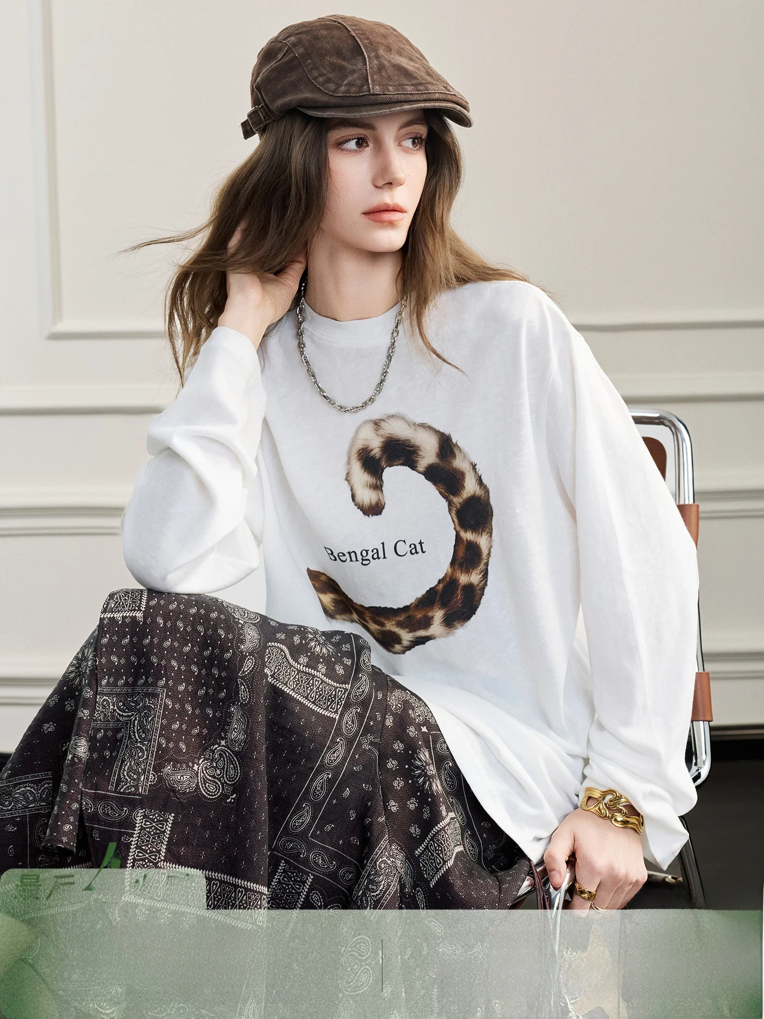 Long Velvet Cotton round Neck Long Sleeve T-Shirt Women's Cute Print Pattern Tiger Spot Tail Design Spring New Arrival
Long Velvet Cotton round Neck Long Sleeve T-Shirt Women's Cute Print Pattern Tiger Spot Tail Design Spring New Arrival