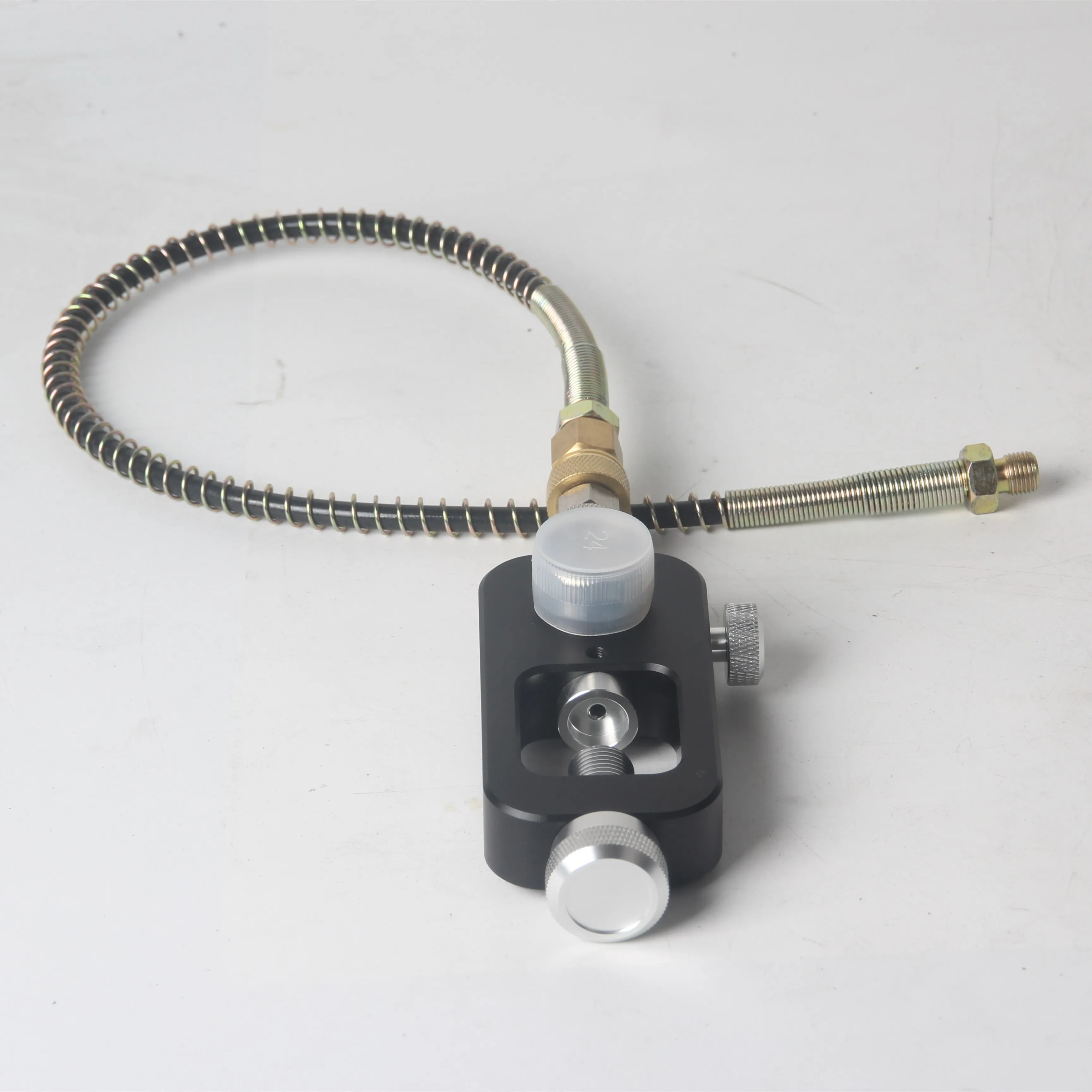 High Pressure 530mm 63Mpa Air Compressor Hose With 8mm SS 304 Female Quick Valve Connector
High Pressure 530mm 63Mpa Air Compressor Hose With 8mm SS 304 Female Quick Valve Connector