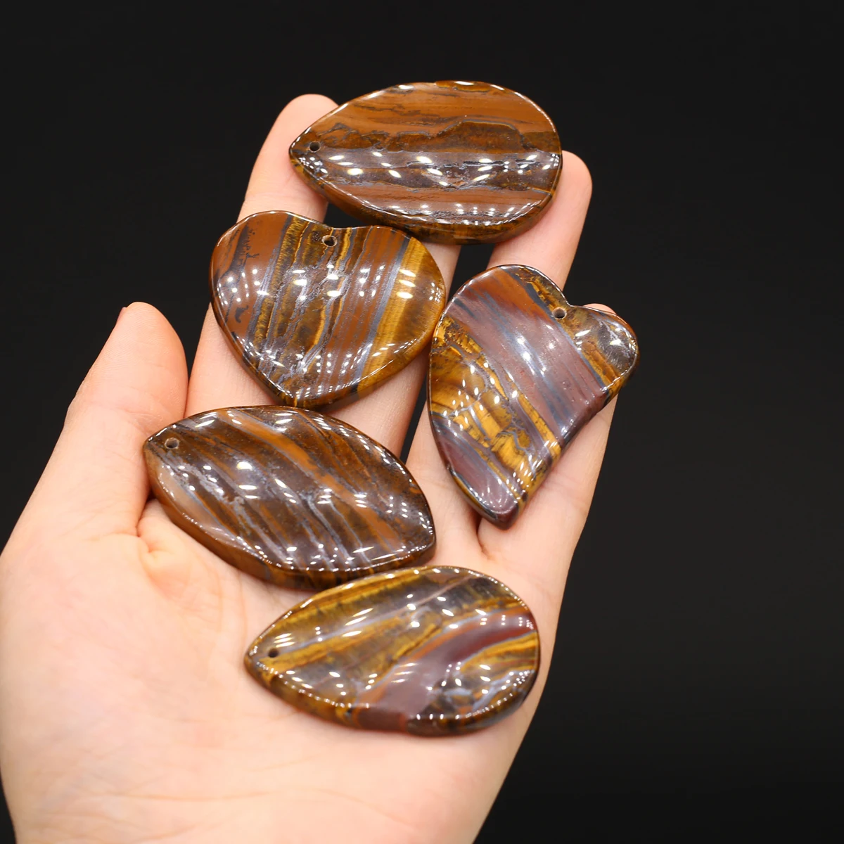 5pc Natural Tiger Eye Stone Ornaments Heart Water Drop Polished Healing Stone DIY Jewelry Crafts Fish Tank Garden Home Decor
5pc Natural Tiger Eye Stone Ornaments Heart Water Drop Polished Healing Stone DIY Jewelry Crafts Fish Tank Garden Home Decor