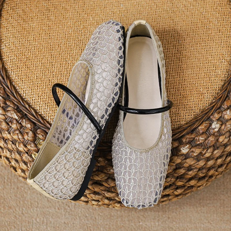 Дышащие сандалии на плоской подошве с сеткой, женские удобные туфли на мелкой подошве, женская обувь, новые летние элегантные женские туфли Мэри Джейн
Дышащие сандалии на плоской подошве с сеткой, женские удобные туфли на мелкой подошве, женская обувь, новые летние элегантные женские туфли Мэри Джейн