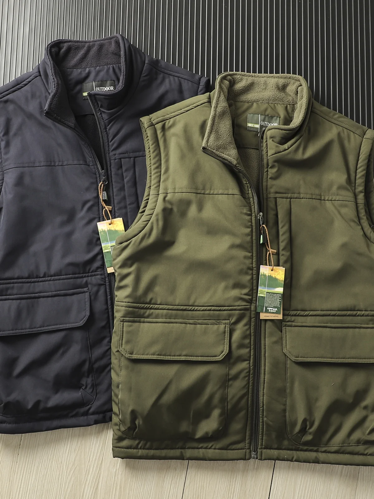 Men's Winter Thiened Fce Workwear Vest Windproof Water-resistant Stand Collar Pullover Faionable Busin Casual Sle
Men's Winter Thiened Fce Workwear Vest Windproof Water-resistant Stand Collar Pullover Faionable Busin Casual Sle