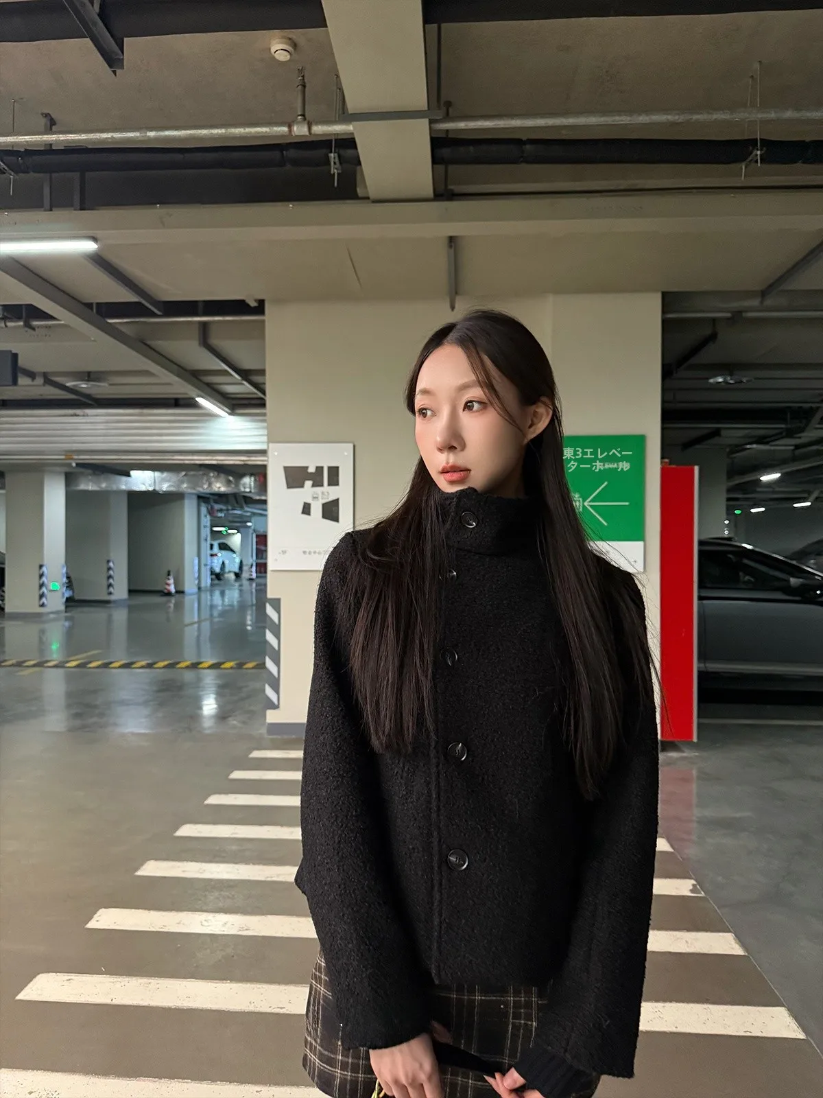 Шерстяное пальто UVPU Bla на пуговицах, приталенное, эксклюзивно онлайн, Зима 2025, стандартный крой, тонкое, молодежное, с длинными рукавами, укороченное
Шерстяное пальто UVPU Bla на пуговицах, приталенное, эксклюзивно онлайн, Зима 2025, стандартный крой, тонкое, молодежное, с длинными рукавами, укороченное