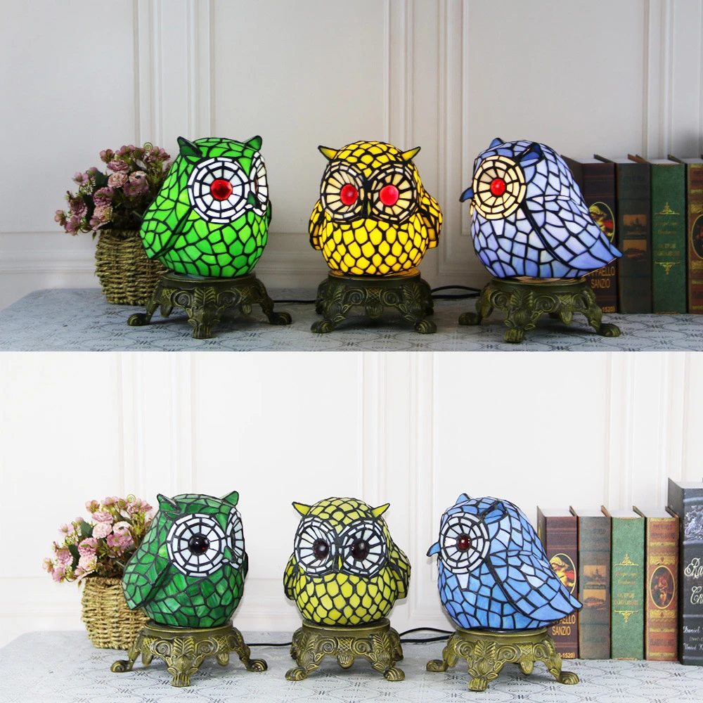 Handcrafted Art Tiffany Stained Glass Parrot Owl Lampshade Bedside Desk Lights Antique Table Lamp for Reading Room Business
Handcrafted Art Tiffany Stained Glass Parrot Owl Lampshade Bedside Desk Lights Antique Table Lamp for Reading Room Business