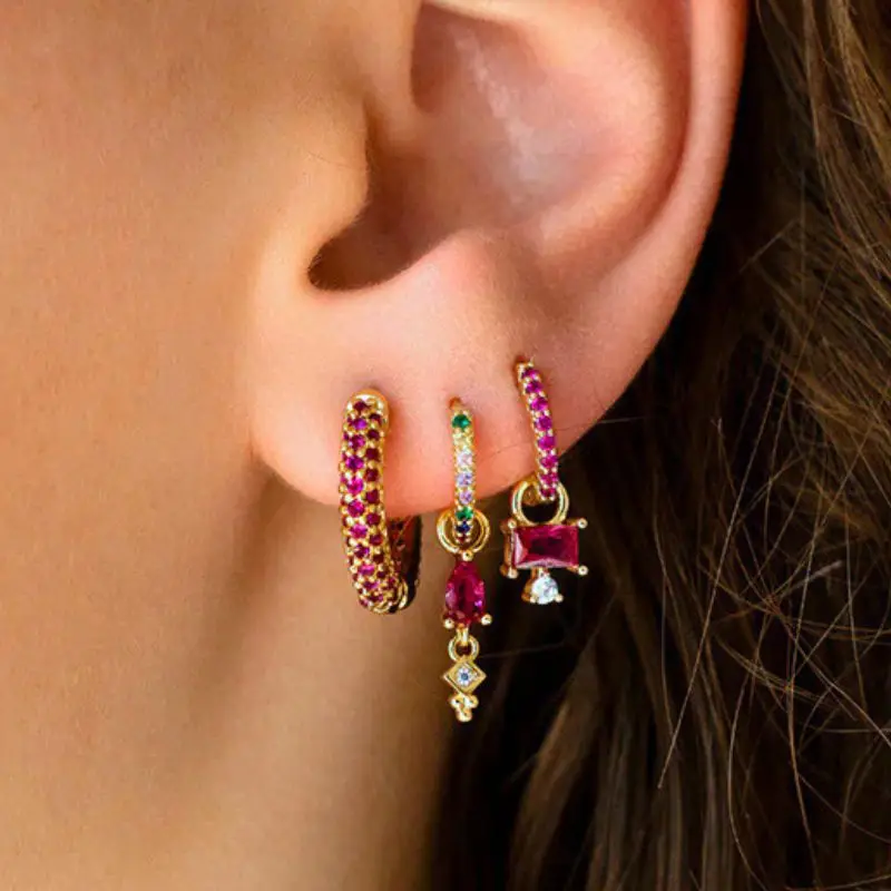 925 Sterling Silver Needle Rose Red Water Drop Zircon Earrings for Women Colorful Crystal Hoop Earrings Fashion Jewelry Gifts
925 Sterling Silver Needle Rose Red Water Drop Zircon Earrings for Women Colorful Crystal Hoop Earrings Fashion Jewelry Gifts