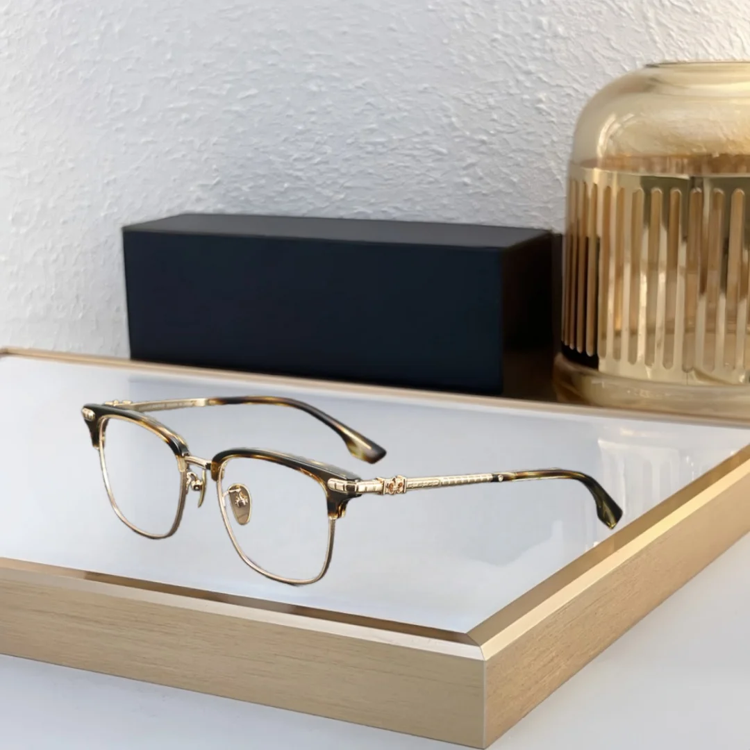 2025 Ultra Light Pure Titanium Fashion Luxury Women Square Business Glasses High Quality Men Optical Prescription Glasses Frame
2025 Ultra Light Pure Titanium Fashion Luxury Women Square Business Glasses High Quality Men Optical Prescription Glasses Frame