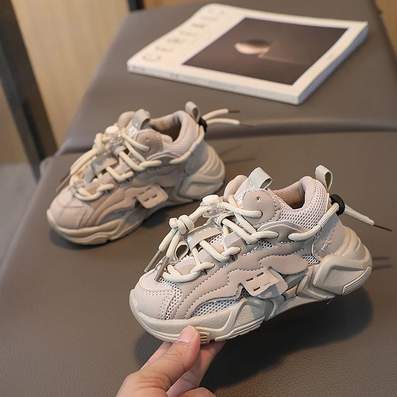 New Children's Sports Shoes, Boys' Breathable Mesh Fashion Korean Version Girls' Kindergarten Running Shoes
New Children's Sports Shoes, Boys' Breathable Mesh Fashion Korean Version Girls' Kindergarten Running Shoes