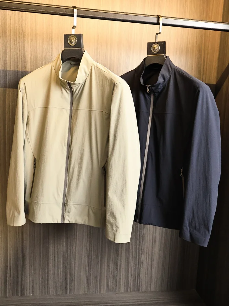 Lightweight Breathable Business Casual Jacket for Men Anti-Wrinkle Standard Fit Spring Summer Fashion Urban Style Nylon Spandex
Lightweight Breathable Business Casual Jacket for Men Anti-Wrinkle Standard Fit Spring Summer Fashion Urban Style Nylon Spandex