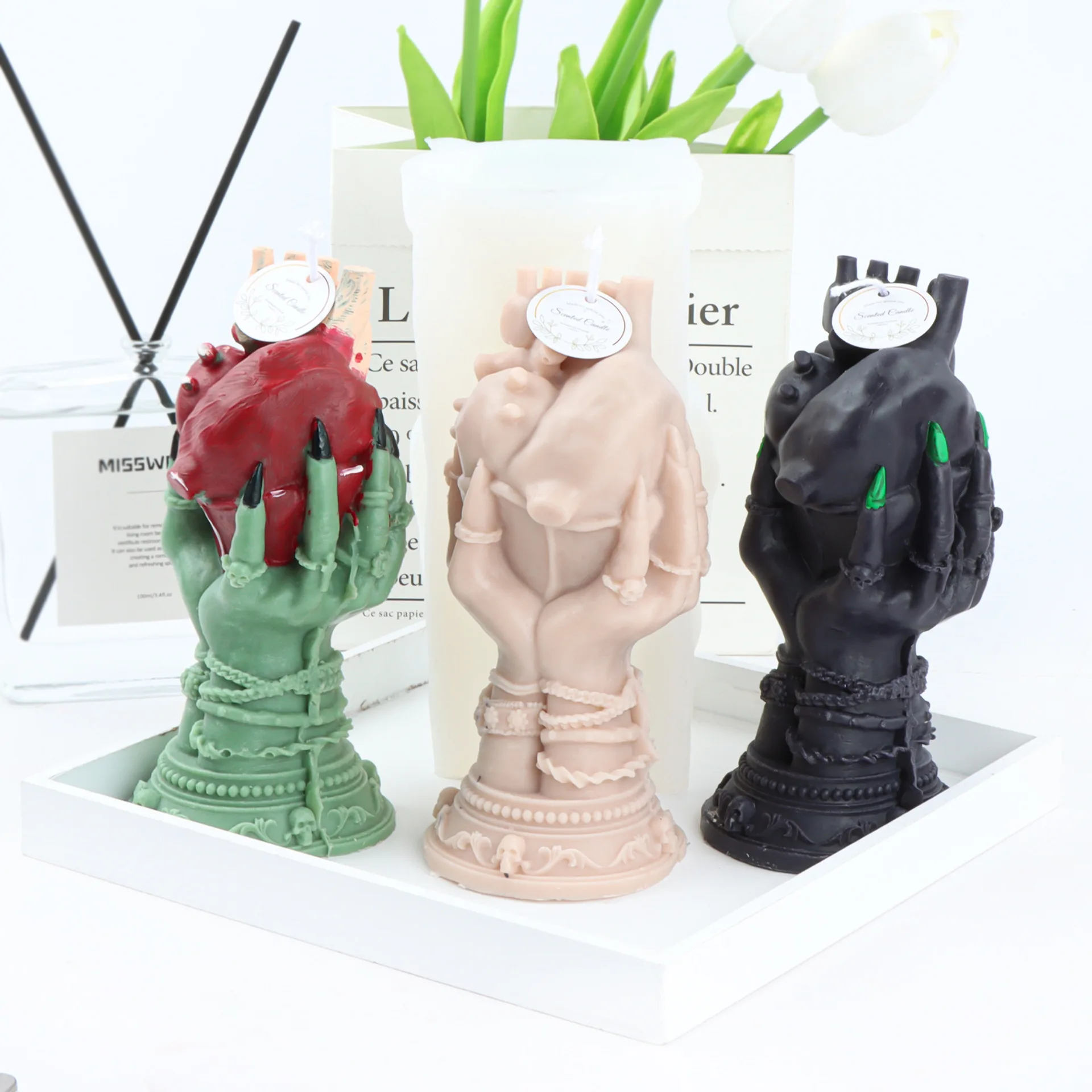 Heart in Palm Candle Silicone Mold for Handmade Chocolate Decoration Gypsum Aromatherapy Soap Resin Candle Silicone Mould
Heart in Palm Candle Silicone Mold for Handmade Chocolate Decoration Gypsum Aromatherapy Soap Resin Candle Silicone Mould