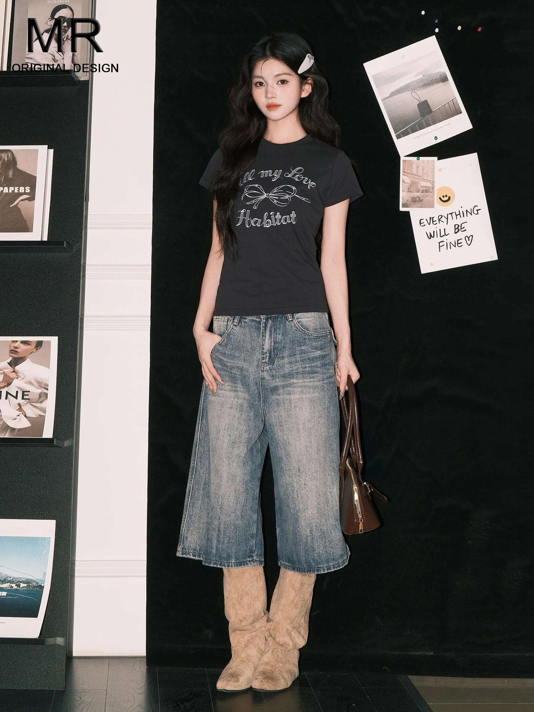 American Style High Waist Seven-Foot Women's Jeans Summer New Loose Drapey Wide Leg Pants Casual Wear Comfortable Denim
American Style High Waist Seven-Foot Women's Jeans Summer New Loose Drapey Wide Leg Pants Casual Wear Comfortable Denim