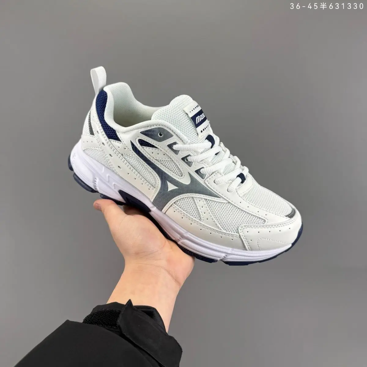 Sneakers casual shoes board shoes versatile sports popular shoes explosion comfortable soft elastic wear-resistant low-top
Sneakers casual shoes board shoes versatile sports popular shoes explosion comfortable soft elastic wear-resistant low-top