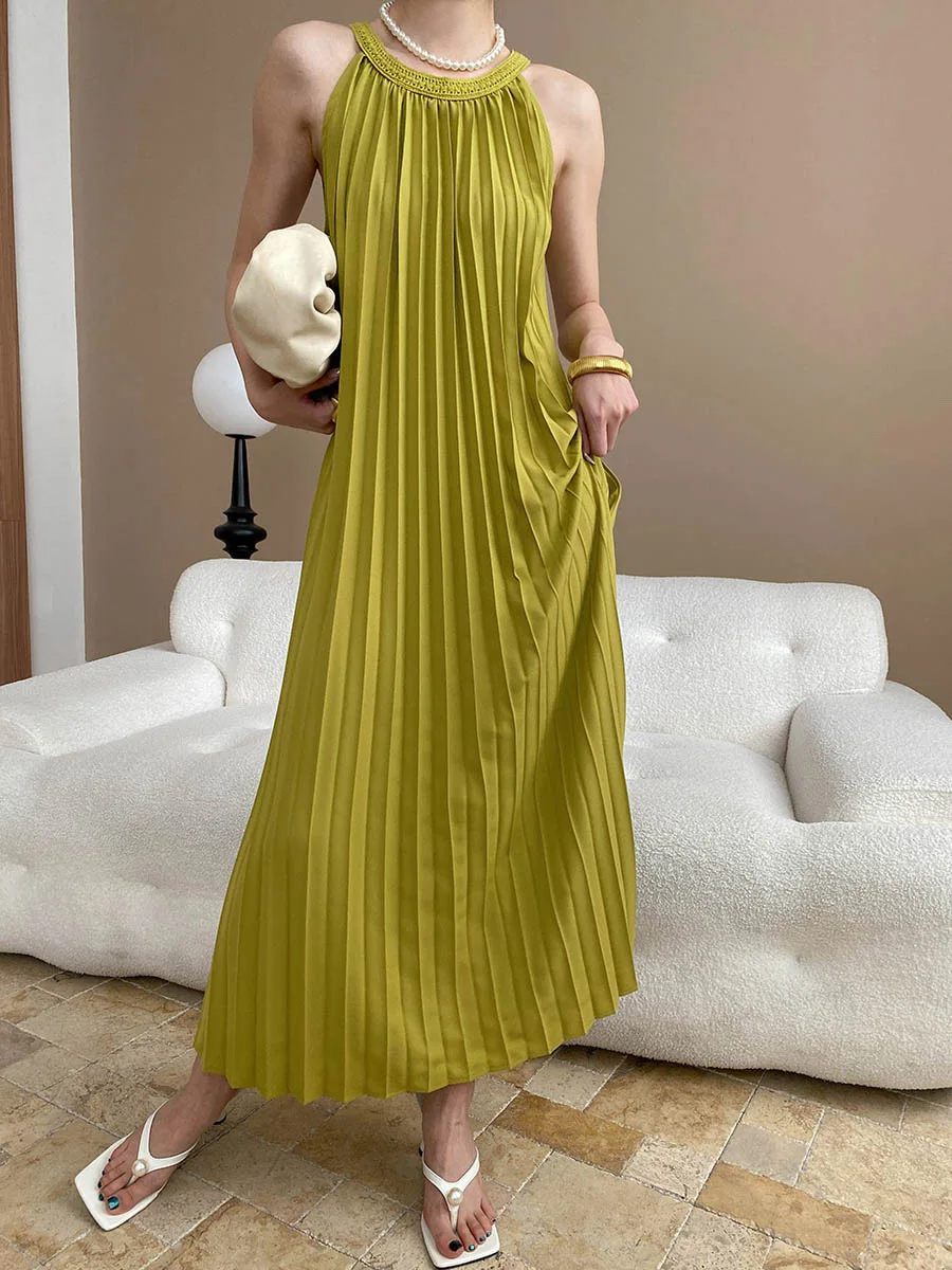 2025 New Holiday Style Pleated Halter Sleeveless Dress Luxury High-end Pleated Long Dress Solid Color Women Vestidos
2025 New Holiday Style Pleated Halter Sleeveless Dress Luxury High-end Pleated Long Dress Solid Color Women Vestidos