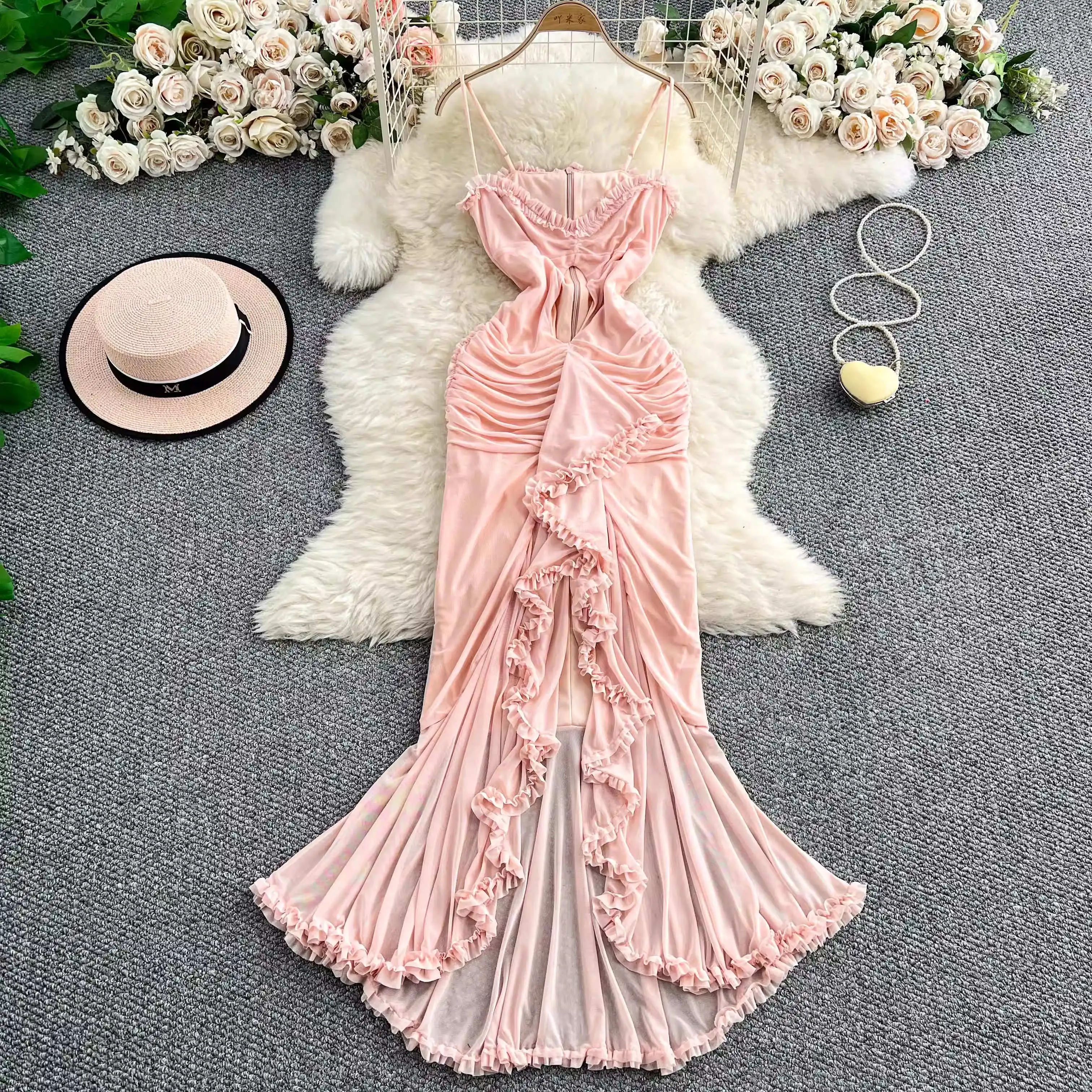 Pink Ruffles Hollow Assymmey Dress Women Elegant Summer Holiday Party Strapped Vestidos Bodycon Streetwear Clothing Lady
Pink Ruffles Hollow Assymmey Dress Women Elegant Summer Holiday Party Strapped Vestidos Bodycon Streetwear Clothing Lady