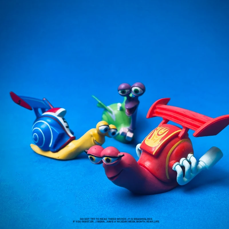 Trubo Anime Cartoon Red Yellow Model DreamWorks Productions Retro Collections Decorations Gift for Children Desktop Decor
Trubo Anime Cartoon Red Yellow Model DreamWorks Productions Retro Collections Decorations Gift for Children Desktop Decor