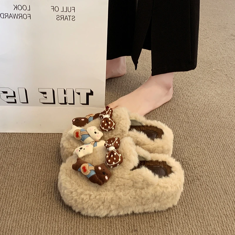 Plush Thick Bottom Cartoon Bowtie Dog Slippers Women's Winter Outdoor Wear Lazy Cotton Slippers Cover Toe Slippers
Plush Thick Bottom Cartoon Bowtie Dog Slippers Women's Winter Outdoor Wear Lazy Cotton Slippers Cover Toe Slippers
