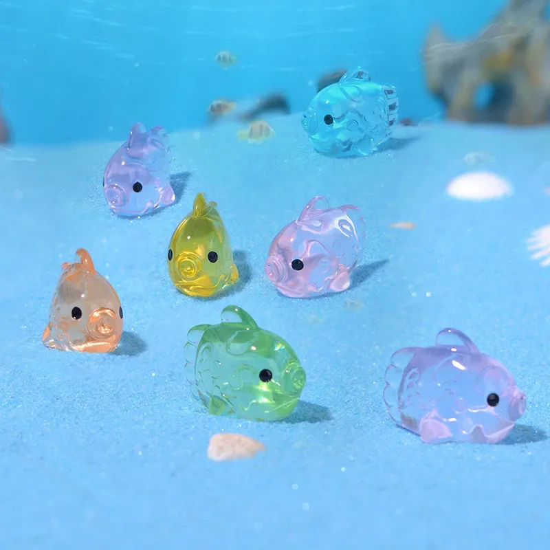 20PCS Luminous Flatfish Miniatures Micro Landscape Flounder Glow At Night Cute Animals Fish Tank Moss Microlandscape Decorations
20PCS Luminous Flatfish Miniatures Micro Landscape Flounder Glow At Night Cute Animals Fish Tank Moss Microlandscape Decorations