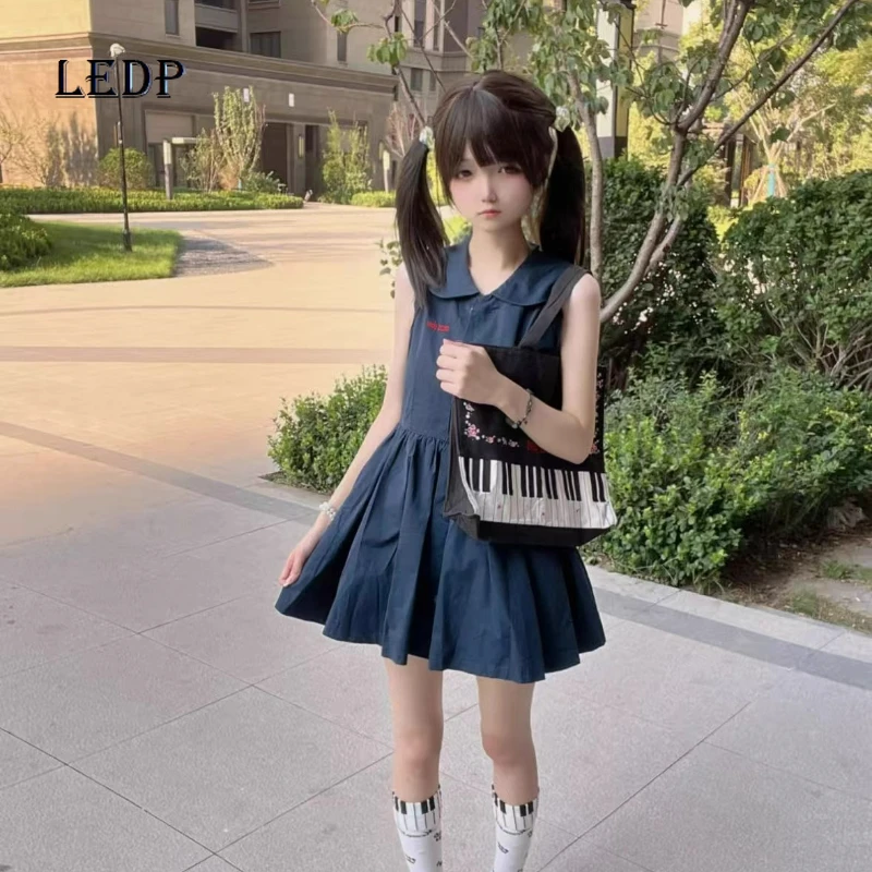 Original Retro Design College Style Piano Women's Dress 2025 Summer New Sweet Cool Cute Y2k Sleeveless 2D Short Dresses Ladies
Original Retro Design College Style Piano Women's Dress 2025 Summer New Sweet Cool Cute Y2k Sleeveless 2D Short Dresses Ladies