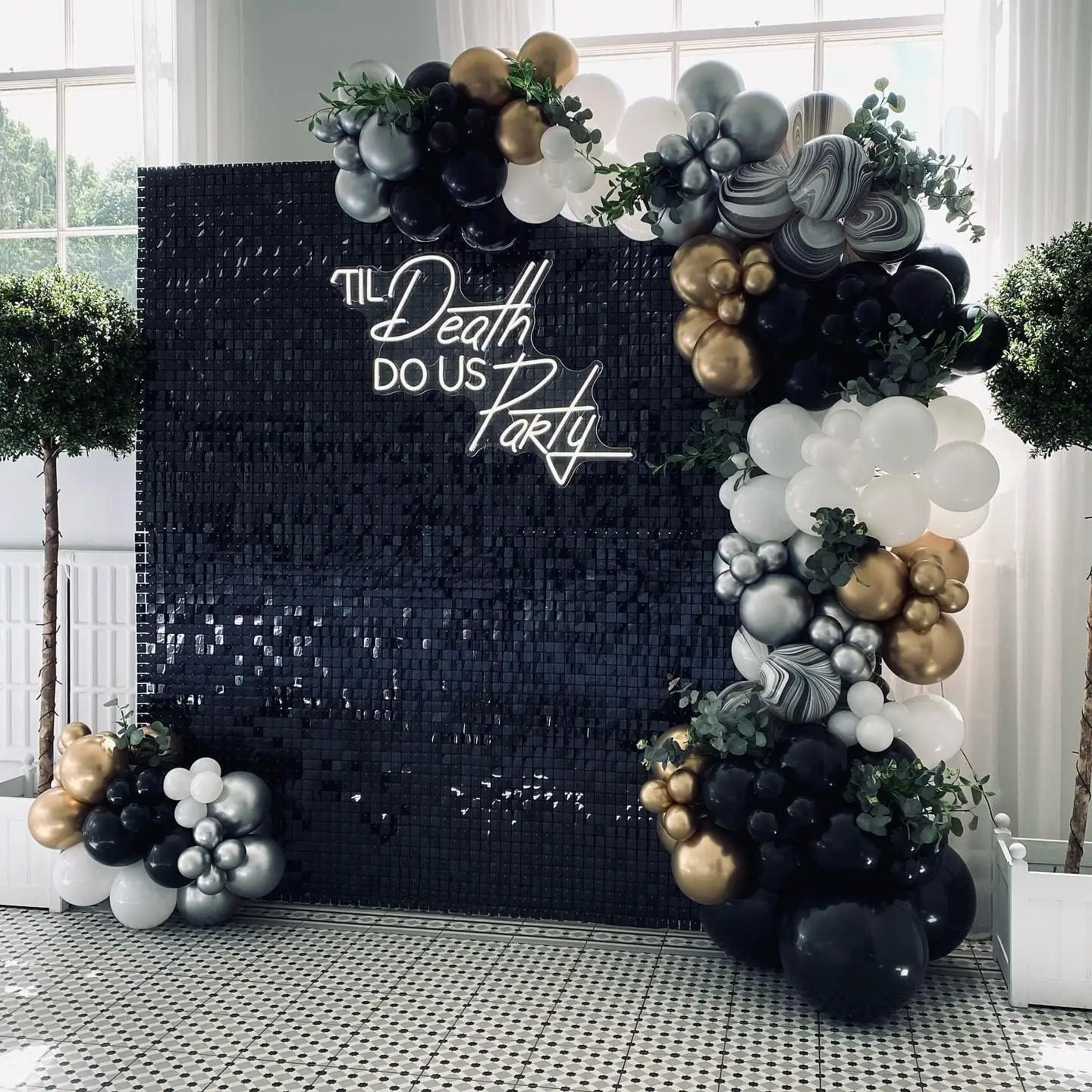 12 шт., черный мерцающий настенный фон, квадратные настенные панели, реквизит для фотобудки, декор, день рождения, свадьба, вечеринка, Хэллоуин, воздушный шар, фон
12 шт., черный мерцающий настенный фон, квадратные настенные панели, реквизит для фотобудки, декор, день рождения, свадьба, вечеринка, Хэллоуин, воздушный шар, фон