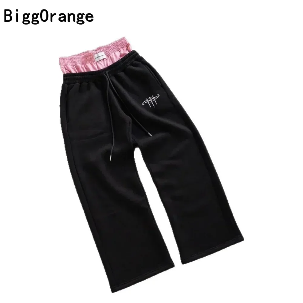 2025 classic double trousers black embroidered casual pants fashionable Y2K retro sports trend men and women trousers
2025 classic double trousers black embroidered casual pants fashionable Y2K retro sports trend men and women trousers