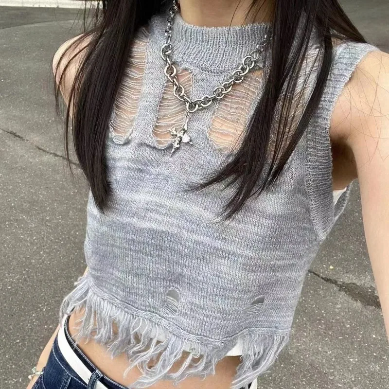 Sleeveless Tanks Tops Women Summer New American O-neck Hollow-out Tassel Solid Color High Street Fashion Versatile Vest Female
Sleeveless Tanks Tops Women Summer New American O-neck Hollow-out Tassel Solid Color High Street Fashion Versatile Vest Female