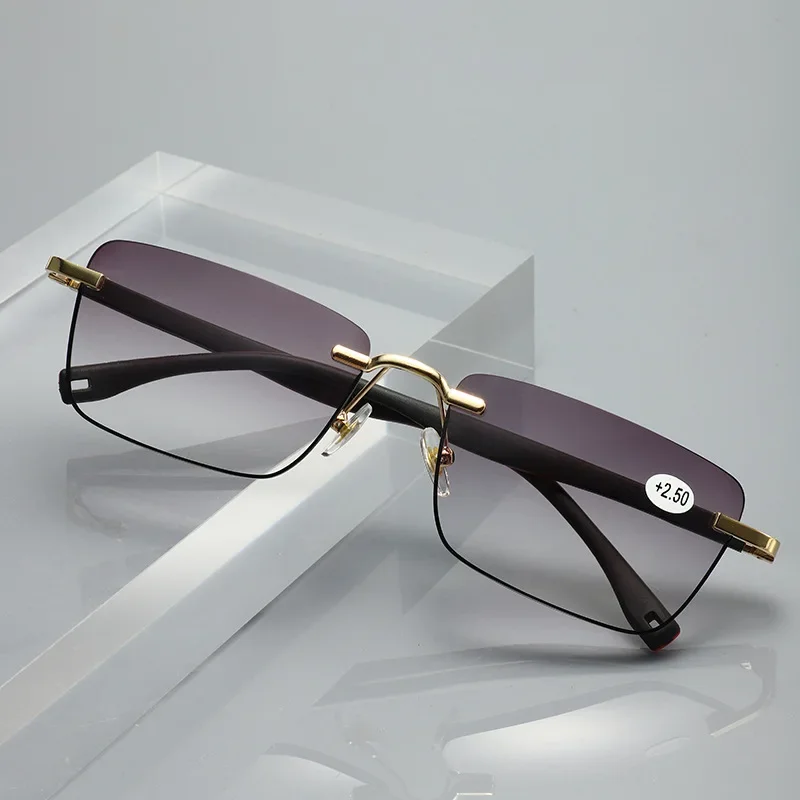 Fashionable High-end Square Metal Frame High-definition Business Reading Glasses New Minimalist and Versatile Presbyopia Glasses
Fashionable High-end Square Metal Frame High-definition Business Reading Glasses New Minimalist and Versatile Presbyopia Glasses