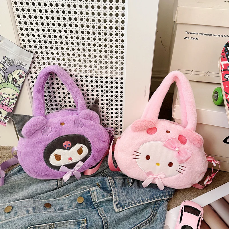 Новая мультяшная сумка Sanrio My Melody Kuromi, милая и милая сумка большой вместимости Kitty Jk через плечо, сумка для хранения, праздничные подарки
Новая мультяшная сумка Sanrio My Melody Kuromi, милая и милая сумка большой вместимости Kitty Jk через плечо, сумка для хранения, праздничные подарки