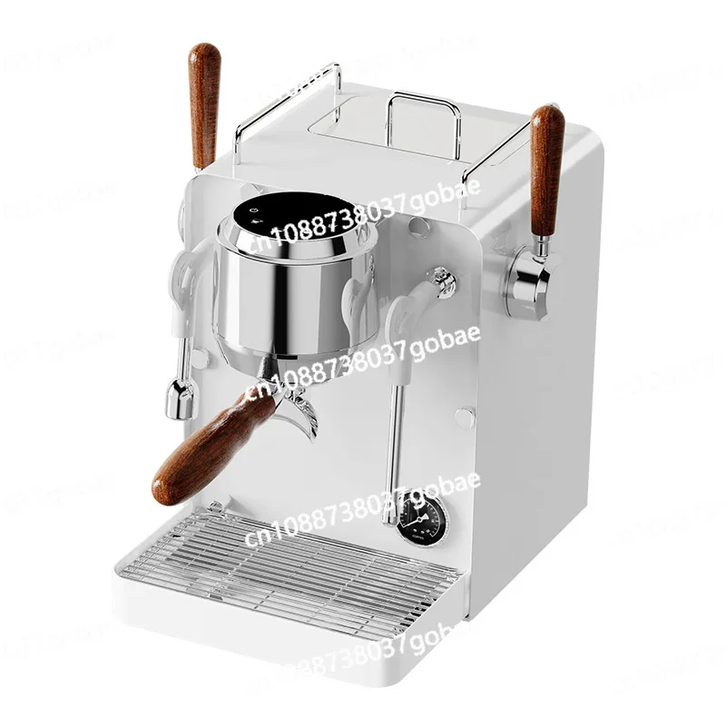Полуавтоматическая эспрессо-машина для домашнего использования. Офисная маленькая эспрессо.
Полуавтоматическая эспрессо-машина для домашнего использования. Офисная маленькая эспрессо.