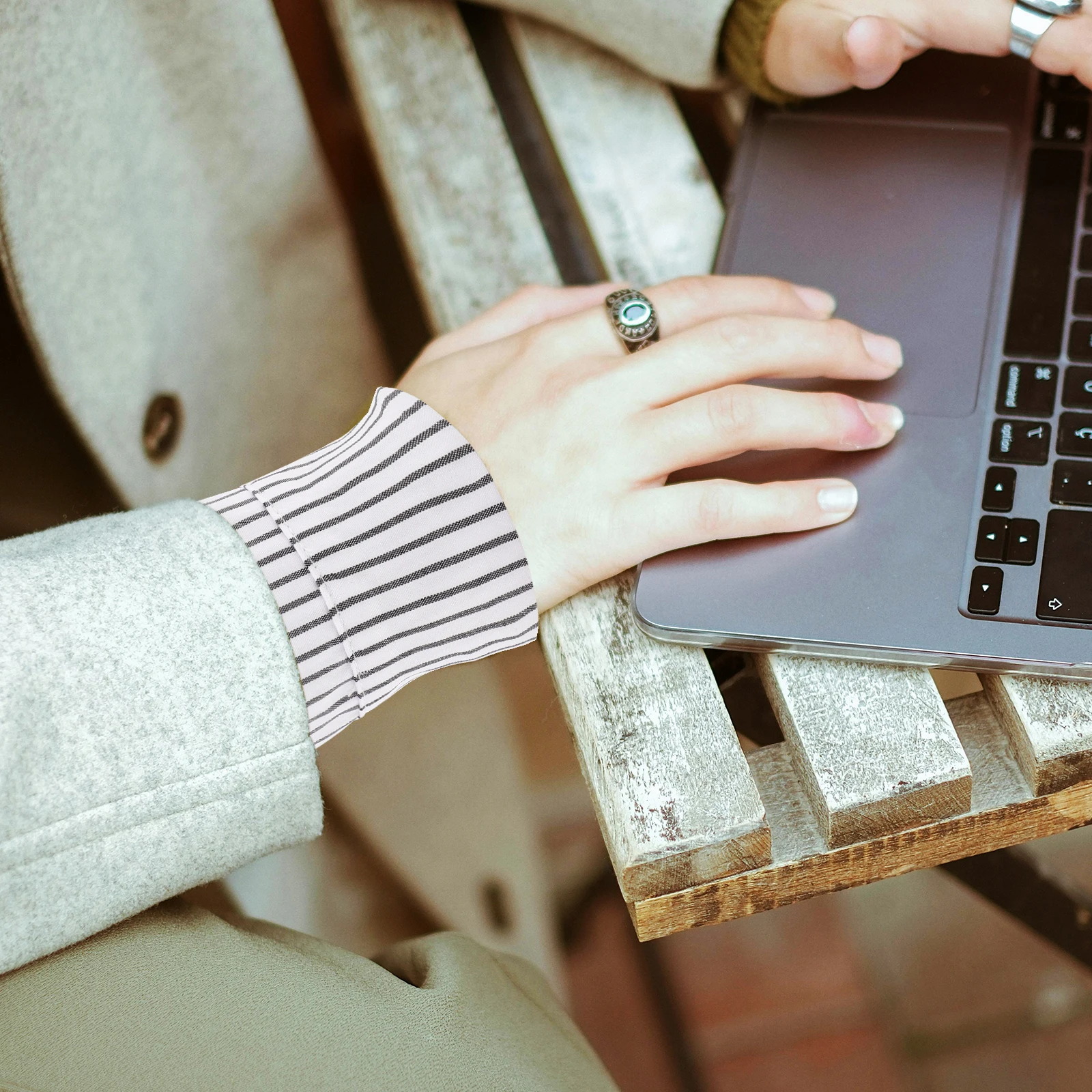 Workplace Fake Collar Set Detachable Shirt False Sleeves Insert for Women Accessories Decorative Polyester Costume Faux
Workplace Fake Collar Set Detachable Shirt False Sleeves Insert for Women Accessories Decorative Polyester Costume Faux