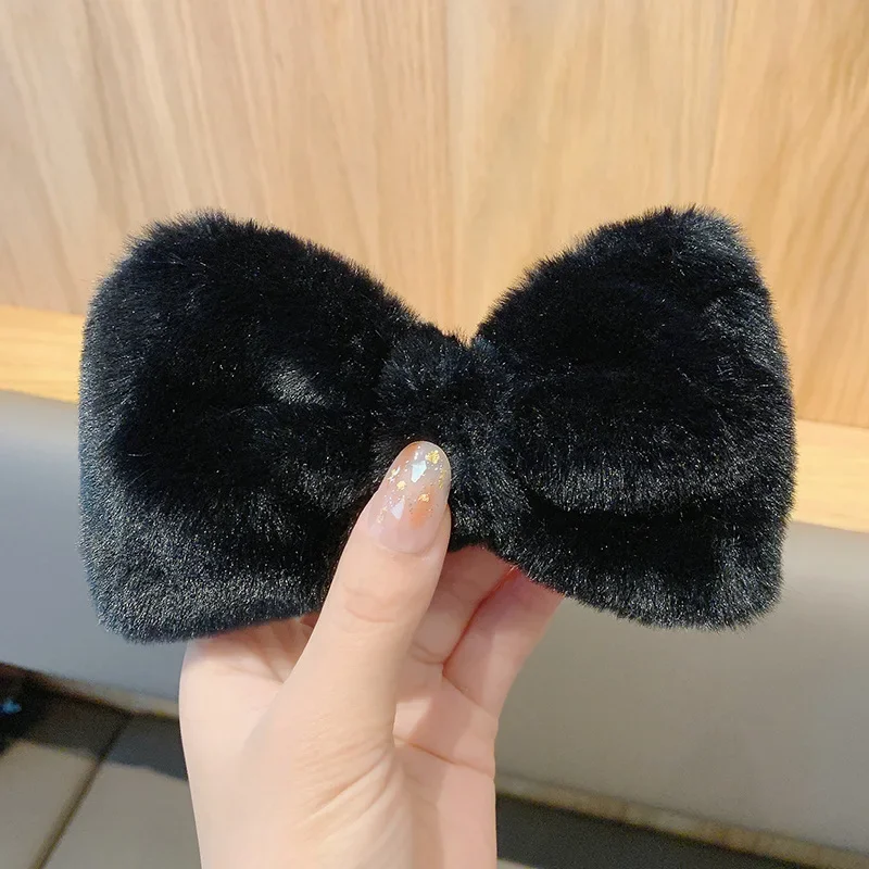 Korean Style Cute Pink Plush Bow Ribbon Patch for Winter - Sewing Applique for Coats Sweaters Hats Scarves Craft Decoration
Korean Style Cute Pink Plush Bow Ribbon Patch for Winter - Sewing Applique for Coats Sweaters Hats Scarves Craft Decoration